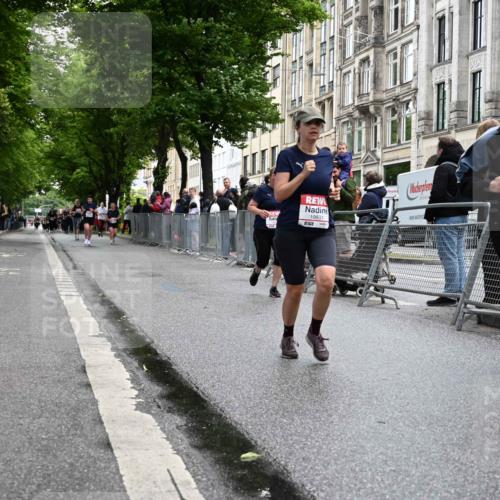 14.06.2026 - REWE Women's Run J. Mangold http://msf.ph/oto/9750804 14.06.2026 10:02:36 Ziel 10170, 10631, 10753 meine-sportfotos.de