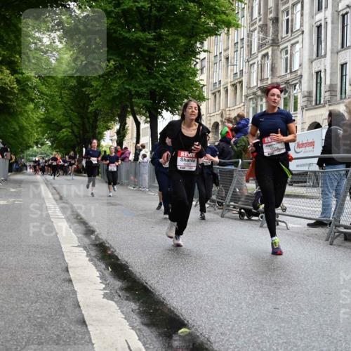 14.06.2026 - REWE Women's Run J. Mangold http://msf.ph/oto/9750857 14.06.2026 10:02:59 Ziel 10026, 10028, 10029, 10323, 10421, 10510, 10527, 10652, 10670, 10785, 11208, 11366 meine-sportfotos.de