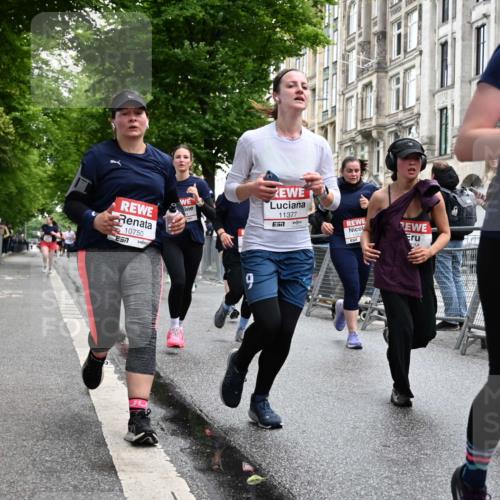 14.06.2026 - REWE Women's Run J. Mangold http://msf.ph/oto/9750952 14.06.2026 10:03:23 Ziel 10268, 10375, 10483, 10528, 10529, 10551, 10683, 10724, 10750, 10798, 10898, 10931, 10938, 10953, 10983, 11006, 11115, 11158, 11243, 11254, 11288, 11310, 11377, 11397, 11402, 11531 meine-sportfotos.de