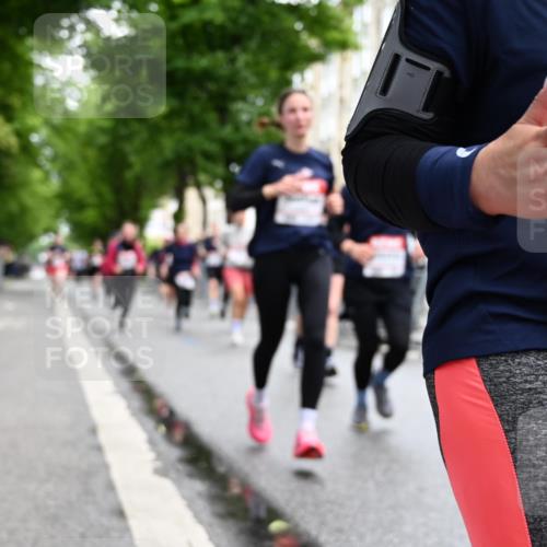 14.06.2026 - REWE Women's Run J. Mangold http://msf.ph/oto/9750958 14.06.2026 10:03:25 Ziel 10017, 10375, 10528, 10529, 10551, 10683, 10724, 10750, 10798, 10898, 10931, 11006, 11115, 11158, 11243, 11254, 11288, 11310, 11377, 11397, 11402, 11442, 11531 meine-sportfotos.de