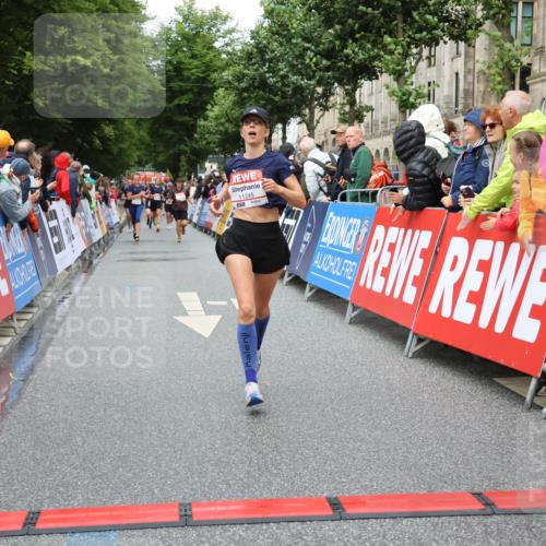 14.06.2026 - REWE Women's Run Strokosch-Dieckow http://msf.ph/oto/9750982 14.06.2026 09:50:41 Ziel 10869, 11245 meine-sportfotos.de