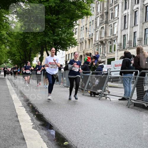 14.06.2026 - REWE Women's Run J. Mangold http://msf.ph/oto/9751012 14.06.2026 10:03:36 Ziel 10011, 10013, 10368, 10441, 10603, 10996, 11080 meine-sportfotos.de