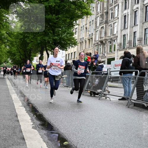 14.06.2026 - REWE Women's Run J. Mangold http://msf.ph/oto/9751014 14.06.2026 10:03:36 Ziel 10011, 10013, 10368, 10441, 10603, 10996, 11080 meine-sportfotos.de