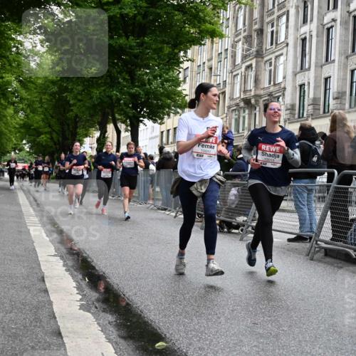 14.06.2026 - REWE Women's Run J. Mangold http://msf.ph/oto/9751019 14.06.2026 10:03:37 Ziel 10011, 10013, 10368, 10603, 10996, 11080 meine-sportfotos.de