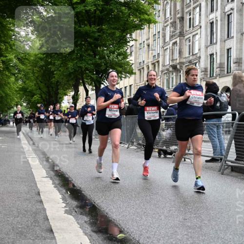 14.06.2026 - REWE Women's Run J. Mangold http://msf.ph/oto/9751030 14.06.2026 10:03:40 Ziel 10011, 10013, 10227, 10368, 10415, 10476, 10603, 10900, 11080 meine-sportfotos.de