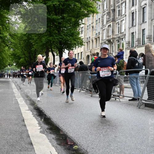 14.06.2026 - REWE Women's Run J. Mangold http://msf.ph/oto/9751052 14.06.2026 10:03:44 Ziel 10227, 10276, 10301, 10368, 10415, 10448, 10476, 10603, 10900, 11080, 11333 meine-sportfotos.de