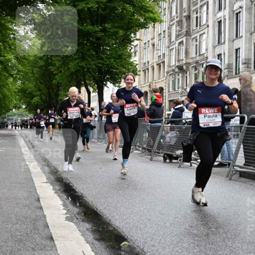 14.06.2026 - REWE Women's Run J. Mangold http://msf.ph/oto/9751055 14.06.2026 10:03:45 Ziel 10227, 10276, 10301, 10368, 10415, 10448, 10476, 10603, 10900, 11080, 11333 meine-sportfotos.de