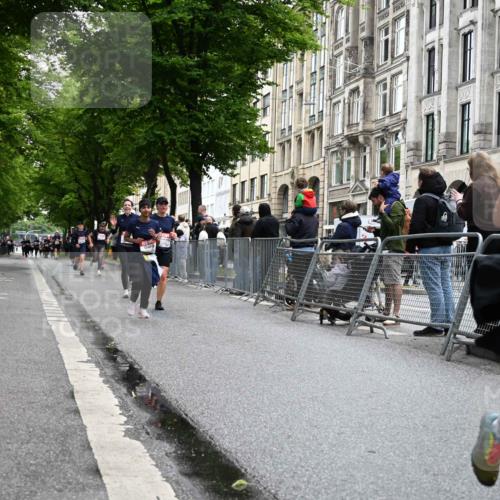 14.06.2026 - REWE Women's Run J. Mangold http://msf.ph/oto/9751083 14.06.2026 10:03:50 Ziel 10227, 10276, 10301, 10335, 10448, 10476, 10554, 11108, 11333 meine-sportfotos.de