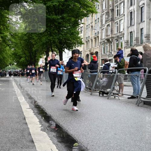 14.06.2026 - REWE Women's Run J. Mangold http://msf.ph/oto/9751088 14.06.2026 10:03:52 Ziel 10276, 10301, 10335, 10448, 10554, 10974, 11037, 11108, 11279, 11333 meine-sportfotos.de