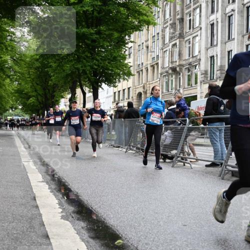 14.06.2026 - REWE Women's Run J. Mangold http://msf.ph/oto/9751106 14.06.2026 10:03:55 Ziel 10335, 10554, 10974, 11037, 11108, 11279, 11338, 11534 meine-sportfotos.de