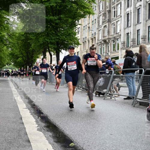14.06.2026 - REWE Women's Run J. Mangold http://msf.ph/oto/9751116 14.06.2026 10:03:57 Ziel 10335, 10544, 10554, 10974, 11037, 11108, 11279, 11338, 11534 meine-sportfotos.de