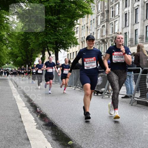 14.06.2026 - REWE Women's Run J. Mangold http://msf.ph/oto/9751128 14.06.2026 10:03:58 Ziel 10544, 10554, 10974, 11037, 11108, 11279, 11338, 11534 meine-sportfotos.de