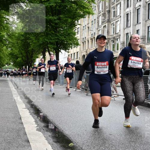14.06.2026 - REWE Women's Run J. Mangold http://msf.ph/oto/9751131 14.06.2026 10:03:58 Ziel 10544, 10554, 10974, 11037, 11108, 11279, 11338, 11534 meine-sportfotos.de