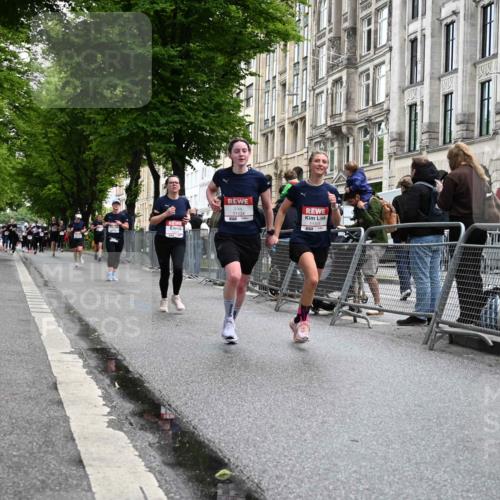 14.06.2026 - REWE Women's Run J. Mangold http://msf.ph/oto/9751142 14.06.2026 10:03:59 Ziel 10544, 10974, 11037, 11108, 11279, 11338, 11534 meine-sportfotos.de
