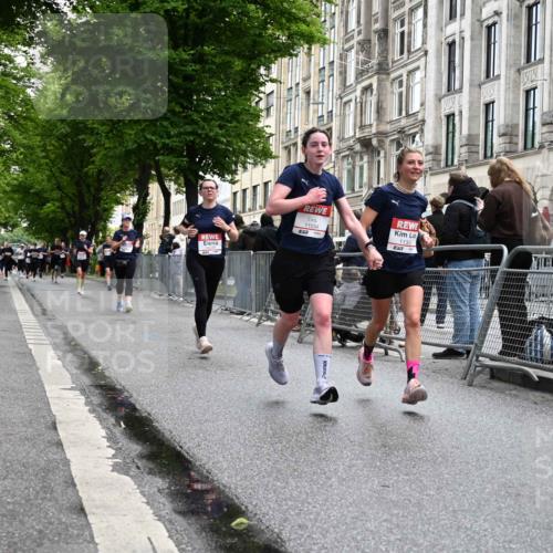 14.06.2026 - REWE Women's Run J. Mangold http://msf.ph/oto/9751149 14.06.2026 10:04:00 Ziel 10544, 10660, 10974, 11037, 11279, 11338, 11534 meine-sportfotos.de