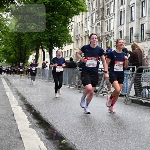 14.06.2026 - REWE Women's Run J. Mangold http://msf.ph/oto/9751153 14.06.2026 10:04:00 Ziel 10544, 10660, 10974, 11037, 11279, 11338, 11534 meine-sportfotos.de