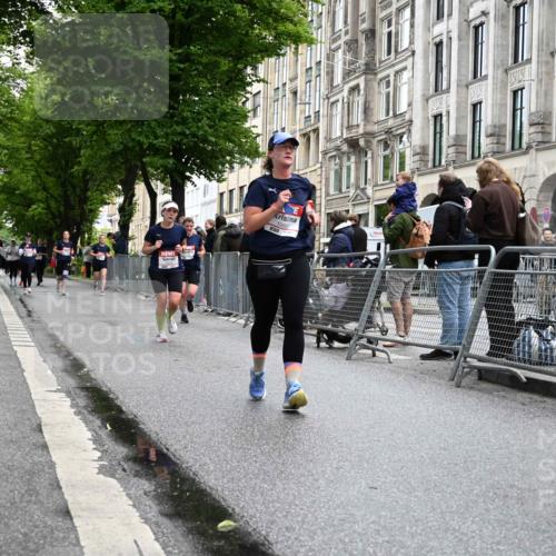 14.06.2026 - REWE Women's Run J. Mangold http://msf.ph/oto/9751180 14.06.2026 10:04:05 Ziel 10544, 10656, 10660, 11144 meine-sportfotos.de