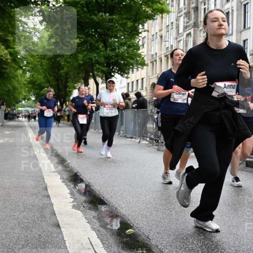 14.06.2026 - REWE Women's Run J. Mangold http://msf.ph/oto/9751245 14.06.2026 10:04:14 Ziel 10486, 10771, 10779, 10787, 10788, 11002, 11068, 11118, 11187, 11473 meine-sportfotos.de