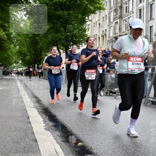 14.06.2026 - REWE Women's Run J. Mangold http://msf.ph/oto/9751269 14.06.2026 10:04:16 Ziel 10486, 10771, 10779, 10787, 10788, 11002, 11068, 11118, 11187, 11473 meine-sportfotos.de