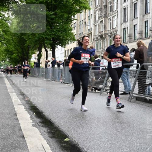 14.06.2026 - REWE Women's Run J. Mangold http://msf.ph/oto/9751305 14.06.2026 10:04:25 Ziel 10593, 11122, 11294 meine-sportfotos.de