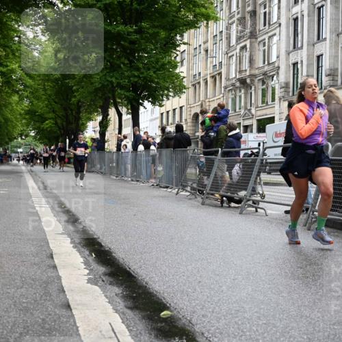 14.06.2026 - REWE Women's Run J. Mangold http://msf.ph/oto/9751309 14.06.2026 10:04:27 Ziel 10593, 11122, 11294 meine-sportfotos.de