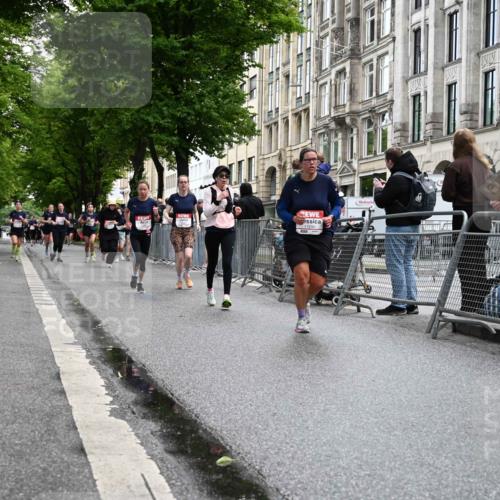 14.06.2026 - REWE Women's Run J. Mangold http://msf.ph/oto/9751354 14.06.2026 10:04:39 Ziel 10127, 10191, 10329, 10610, 11081, 11290 meine-sportfotos.de
