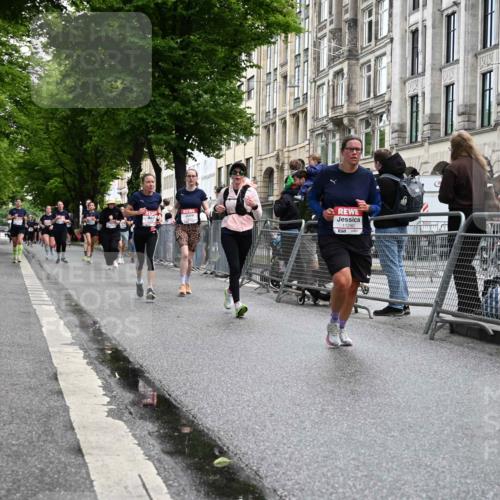 14.06.2026 - REWE Women's Run J. Mangold http://msf.ph/oto/9751359 14.06.2026 10:04:40 Ziel 10127, 10191, 10329, 10610, 11081, 11290 meine-sportfotos.de