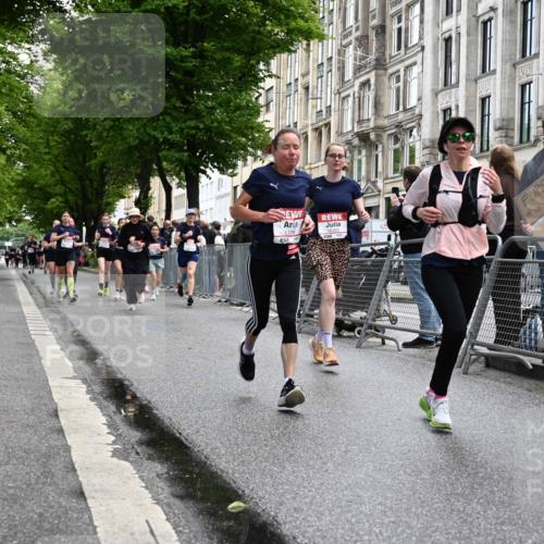 14.06.2026 - REWE Women's Run J. Mangold http://msf.ph/oto/9751384 14.06.2026 10:04:42 Ziel 10127, 10191, 10329, 10610, 10822, 11081, 11290, 11323, 11482, 11524 meine-sportfotos.de