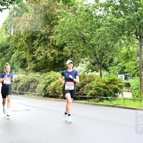14.06.2026 - REWE Women's Run Dr. Thomas Lammeyer http://msf.ph/oto/9751486 14.06.2026 09:13:48 Laufen 10859 meine-sportfotos.de