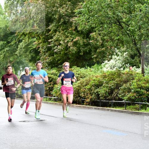 14.06.2026 - REWE Women's Run Dr. Thomas Lammeyer http://msf.ph/oto/9751531 14.06.2026 09:13:53 Laufen 1, 10266 meine-sportfotos.de