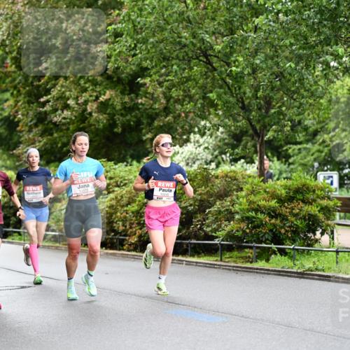 14.06.2026 - REWE Women's Run Dr. Thomas Lammeyer http://msf.ph/oto/9751548 14.06.2026 09:13:54 Laufen 00, 10328, 10266, 7, 10072, 10245 meine-sportfotos.de