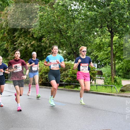 14.06.2026 - REWE Women's Run Dr. Thomas Lammeyer http://msf.ph/oto/9751561 14.06.2026 09:13:55 Laufen 10266, 10072, 10245 meine-sportfotos.de