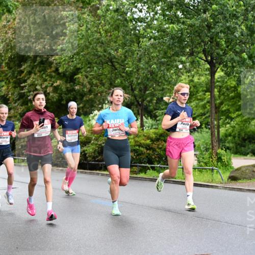 14.06.2026 - REWE Women's Run Dr. Thomas Lammeyer http://msf.ph/oto/9751563 14.06.2026 09:13:55 Laufen 10328, 10266, 9, 10072, 10245 meine-sportfotos.de