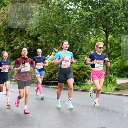 14.06.2026 - REWE Women's Run Dr. Thomas Lammeyer http://msf.ph/oto/9751566 14.06.2026 09:13:55 Laufen 7, 10328, 10072, 10245 meine-sportfotos.de