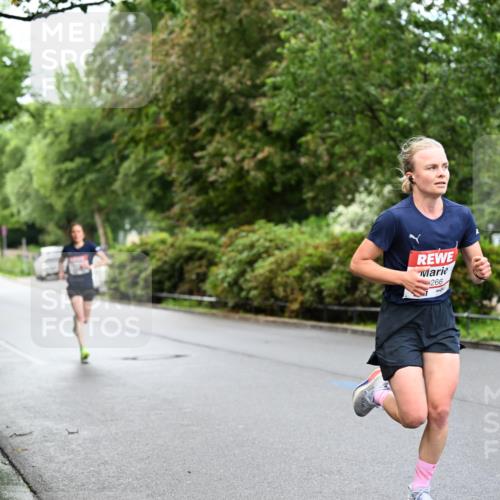 14.06.2026 - REWE Women's Run Dr. Thomas Lammeyer http://msf.ph/oto/9751591 14.06.2026 09:13:57 Laufen 266, 10 meine-sportfotos.de