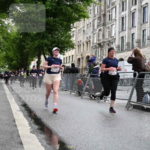14.06.2026 - REWE Women's Run J. Mangold http://msf.ph/oto/9751597 14.06.2026 10:05:08 Ziel 10222, 10418, 10524, 10645, 10836, 11107, 11264, 11305 meine-sportfotos.de