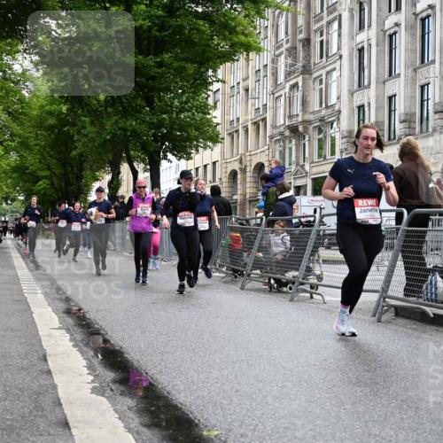 14.06.2026 - REWE Women's Run J. Mangold http://msf.ph/oto/9751623 14.06.2026 10:05:12 Ziel 10076, 10418, 10494, 10497, 10669, 10775, 10836, 10959, 11264, 11305, 11478 meine-sportfotos.de