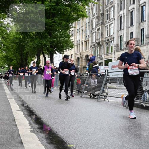 14.06.2026 - REWE Women's Run J. Mangold http://msf.ph/oto/9751625 14.06.2026 10:05:12 Ziel 10076, 10418, 10494, 10497, 10669, 10775, 10836, 10959, 11264, 11305, 11478 meine-sportfotos.de