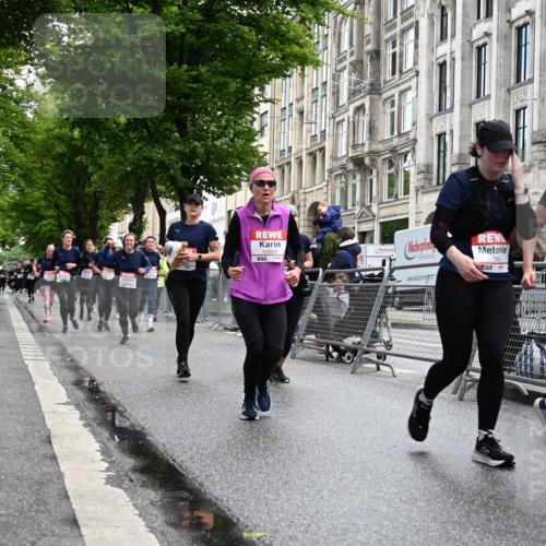 14.06.2026 - REWE Women's Run J. Mangold http://msf.ph/oto/9751656 14.06.2026 10:05:15 Ziel 10057, 10059, 10076, 10271, 10348, 10494, 10497, 10669, 10775, 10959, 11305, 11478 meine-sportfotos.de