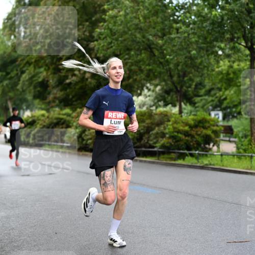 14.06.2026 - REWE Women's Run Dr. Thomas Lammeyer http://msf.ph/oto/9751665 14.06.2026 09:14:06 Laufen 020 meine-sportfotos.de