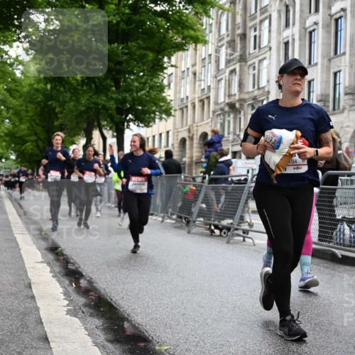 14.06.2026 - REWE Women's Run J. Mangold http://msf.ph/oto/9751678 14.06.2026 10:05:17 Ziel 10057, 10059, 10076, 10271, 10309, 10348, 10493, 10494, 10497, 10579, 10669, 10775, 10959, 10980, 11305, 11357, 11478 meine-sportfotos.de