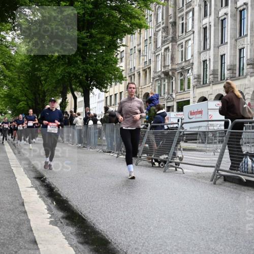 14.06.2026 - REWE Women's Run J. Mangold http://msf.ph/oto/9751729 14.06.2026 10:05:26 Ziel 10087, 10309, 10332, 10493, 10579, 10726, 10761, 10799, 10980, 11357, 11532 meine-sportfotos.de