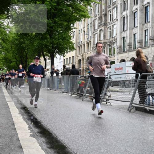 14.06.2026 - REWE Women's Run J. Mangold http://msf.ph/oto/9751737 14.06.2026 10:05:26 Ziel 10087, 10309, 10332, 10493, 10579, 10726, 10761, 10799, 10980, 11357, 11532 meine-sportfotos.de