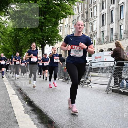 14.06.2026 - REWE Women's Run J. Mangold http://msf.ph/oto/9751762 14.06.2026 10:05:30 Ziel 10087, 10199, 10332, 10694, 10705, 10726, 10761, 10799, 10910, 11036, 11356, 11363, 11532 meine-sportfotos.de