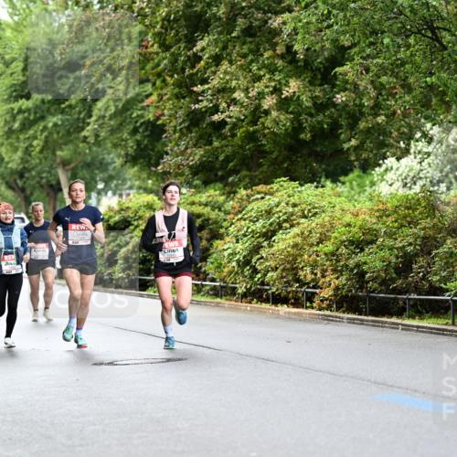 14.06.2026 - REWE Women's Run Dr. Thomas Lammeyer http://msf.ph/oto/9751813 14.06.2026 09:14:27 Laufen 10827, 11520, 657 meine-sportfotos.de