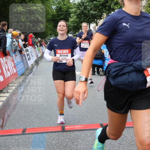 14.06.2026 - REWE Women's Run Strokosch-Dieckow http://msf.ph/oto/9751817 14.06.2026 09:50:03 Ziel 10281, 10322, 10342, 10691, 10738, 10885 meine-sportfotos.de