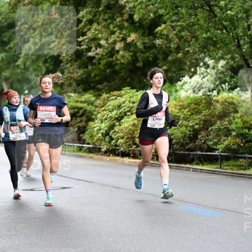14.06.2026 - REWE Women's Run Dr. Thomas Lammeyer http://msf.ph/oto/9751834 14.06.2026 09:14:29 Laufen 10827, 57, 1152, 657, 10843 meine-sportfotos.de