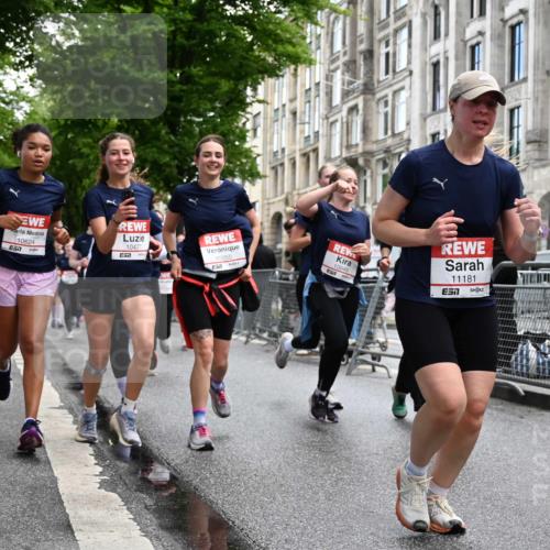 14.06.2026 - REWE Women's Run J. Mangold http://msf.ph/oto/9751839 14.06.2026 10:05:38 Ziel 10019, 10048, 10049, 10050, 10123, 10195, 10199, 10462, 10477, 10538, 10581, 10624, 10654, 10694, 10705, 10880, 10910, 11010, 11034, 11114, 11121, 11181, 11316, 11356, 11363 meine-sportfotos.de
