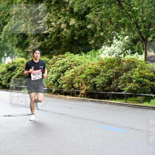14.06.2026 - REWE Women's Run Dr. Thomas Lammeyer http://msf.ph/oto/9751904 14.06.2026 09:14:35 Laufen 10892 meine-sportfotos.de