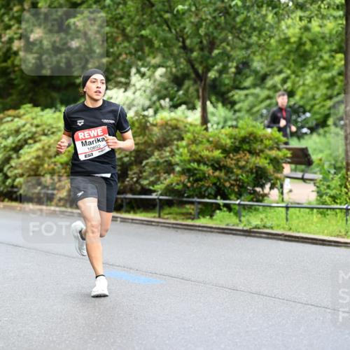 14.06.2026 - REWE Women's Run Dr. Thomas Lammeyer http://msf.ph/oto/9751925 14.06.2026 09:14:36 Laufen 10892, 57 meine-sportfotos.de